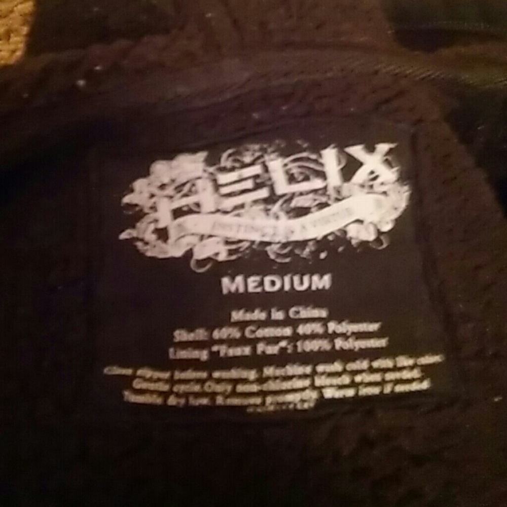 jacket - Picture 3 of 3